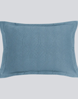 Fronhas BellaCorfu em algodão jacquard azul — BellaGoma