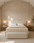 Quarto premium com Lençol Ajustável Percal Royal cru e assinatura FEEL HOME